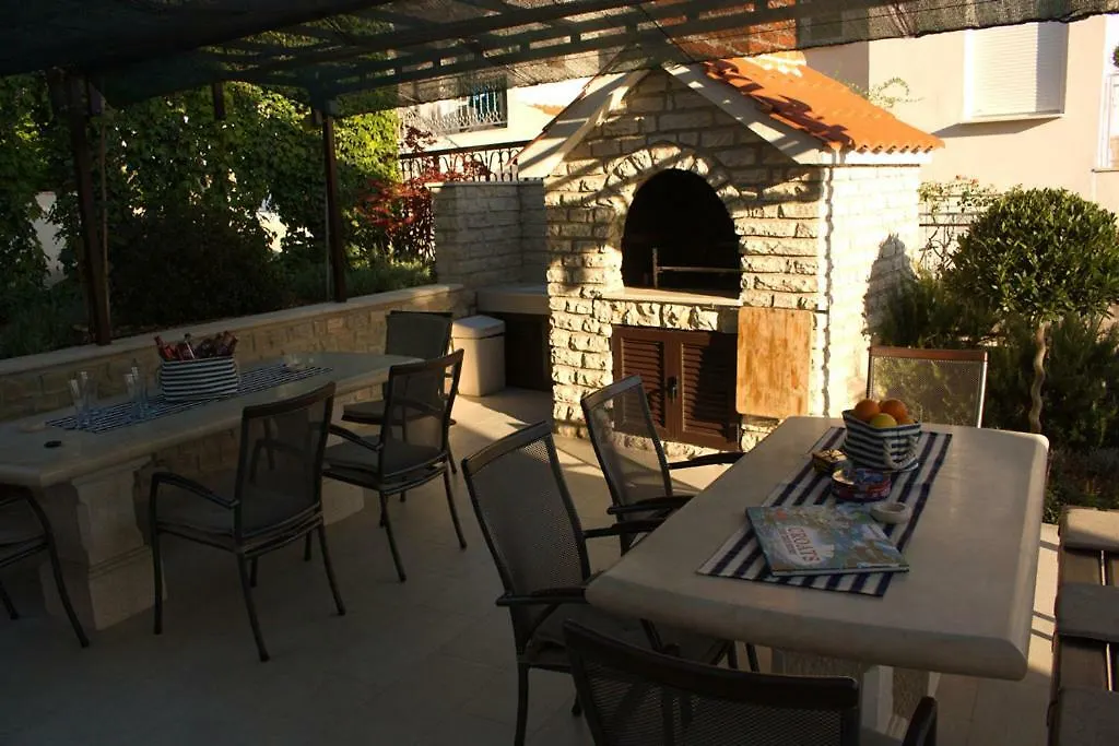 Villa Roko With Swimming Pool Trogir Chorvatsko