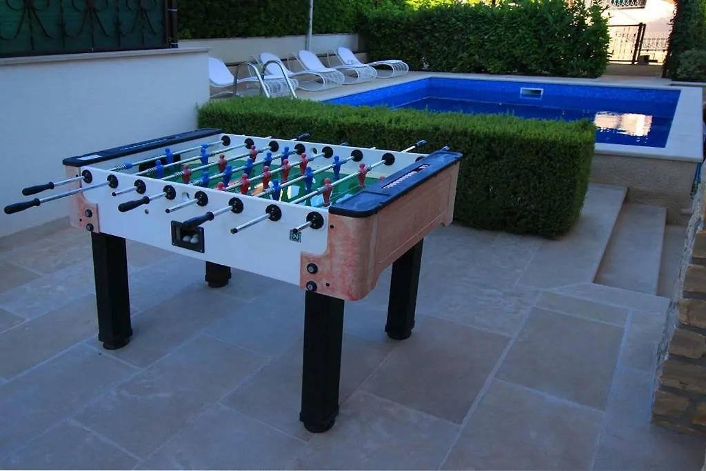 Villa Roko With Swimming Pool Trogir