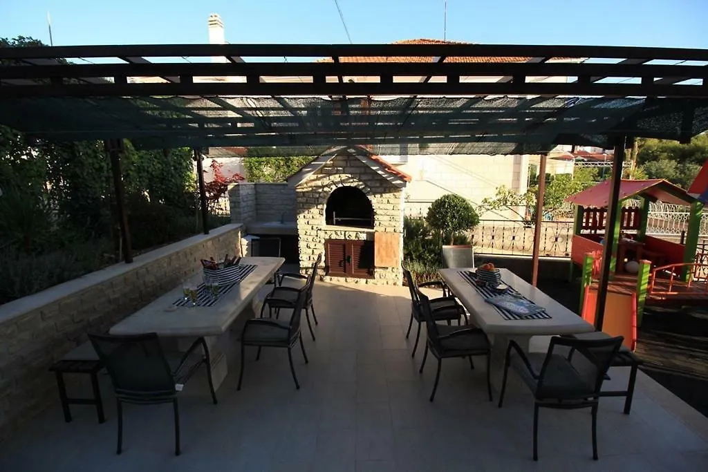Villa Roko With Swimming Pool Trogir