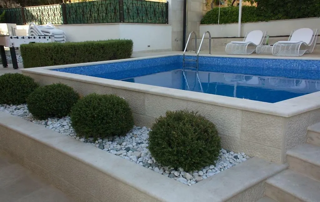 Villa Roko With Swimming Pool Trogir